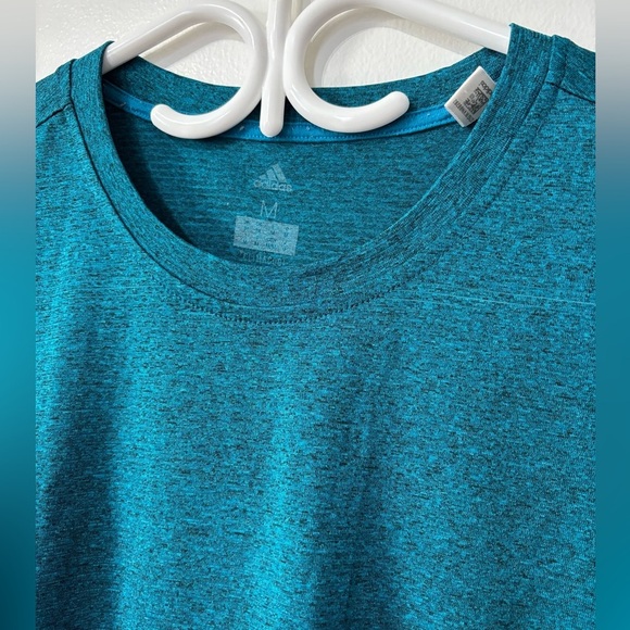 🎉4/30$🎉 Adidas Teal Performance Active Tee – Size M 🏋️‍♂️ - Picture 3 of 5